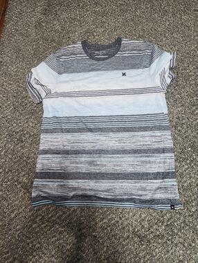 Hurley Men's Light Blue and Gray Horizontal Stripe Crew Tee
